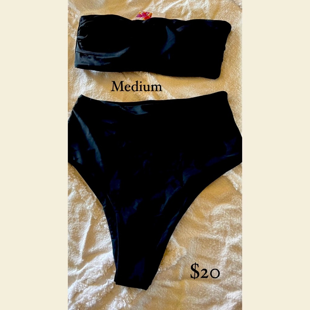 NWT tube top 2 piece bikini